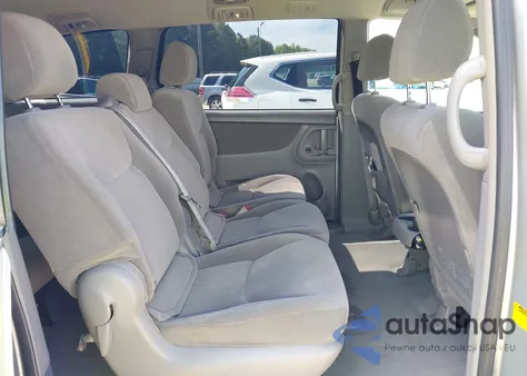 2004 Toyota Sienna Le z USA, uszkodzony, nr VIN 5TDZA23C74S130513